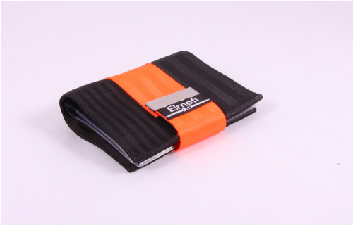 Dokladovka black and orange z bezpečnostních pásu