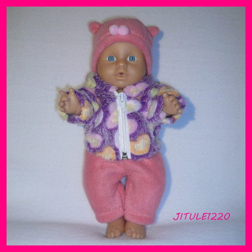 Oblečky na panenku 26 - 28cm — foto 1
