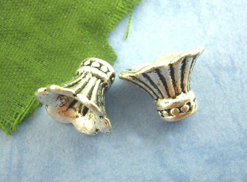 Kaplík kytičkový sukýnka/ ant.stříbro/ 12x9mm/ 4ks