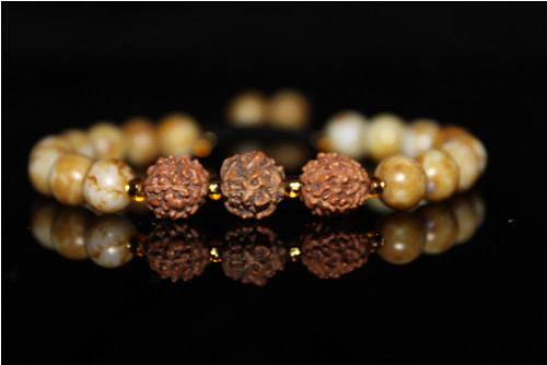 Rudraksha.. jogínský náramek — foto 1