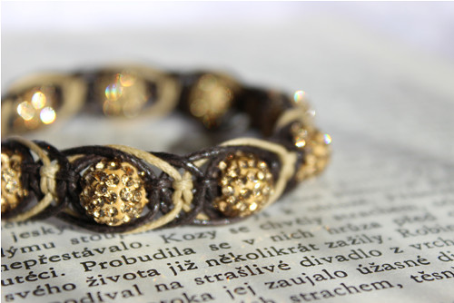 DeLux Crystal.. Náramek shamballa — foto 1