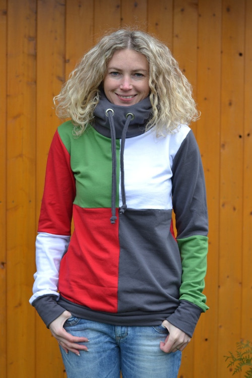 Barevná mikina — foto 1