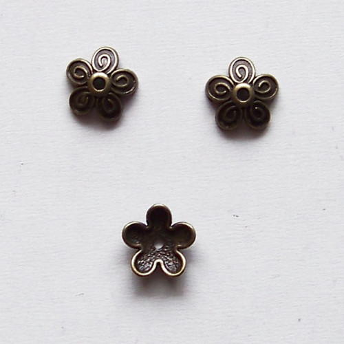 Kaplík kytka spirálka 2/ ant.bronz 10x4mm/ 10ks