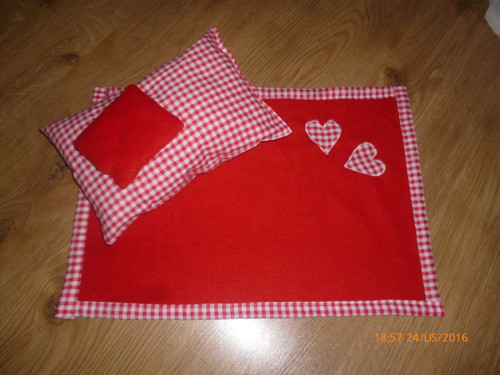 Peřinky pro panenky, fleecové :-) — foto 1