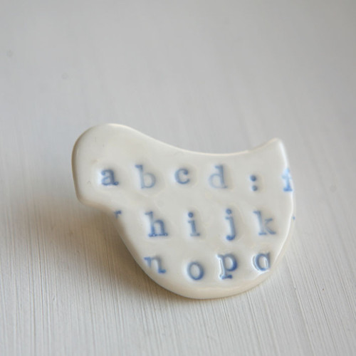 Heaven-like Messinger (porcelánová brož) — foto 1