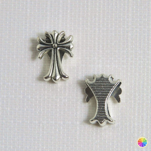 Přívěsek křížek zdobený 17x14mm