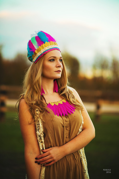 Pastelová indiánská čelenka — foto 1