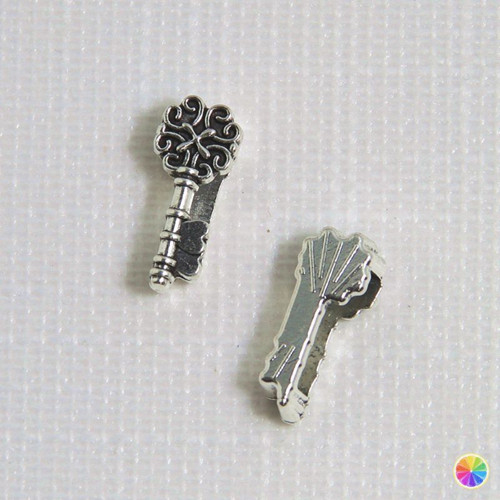 Přívěsek klíček průvlek 16x7mm