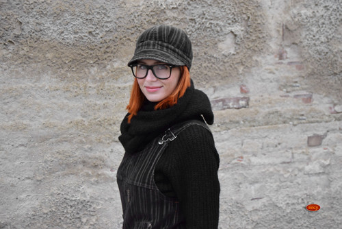 Khaki hnědá manšestrová bekovka, nepodšitá