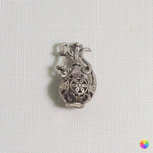 Přívěsek váza 35x21mm