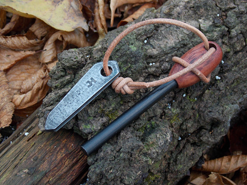 Křesadlo / Firesteel — foto 1