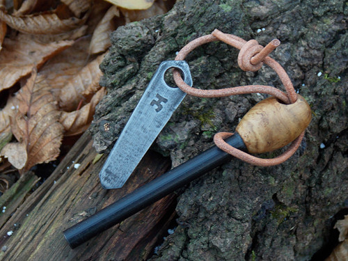 Křesadlo / Firesteel — foto 1
