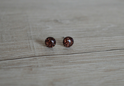 Brown stone 6 mm chir. ocel — foto 1