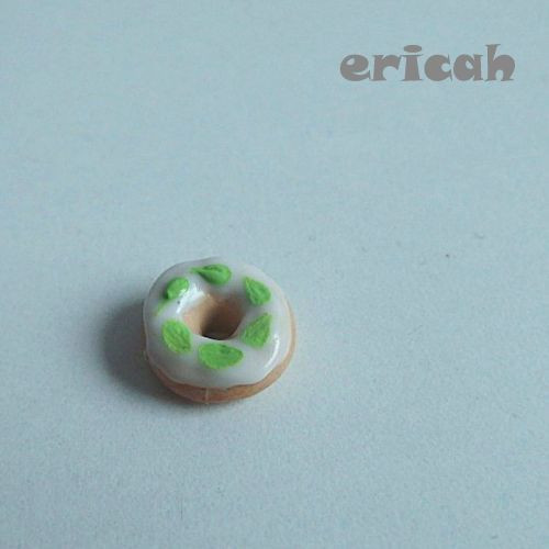 Donut malý citrónový 13 (1 ks) — foto 1