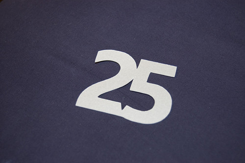 Výseky z papíru "25" sada