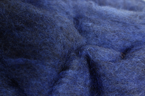 Australská ovčí vlna merino - mykaná, 30 g, 21 mic