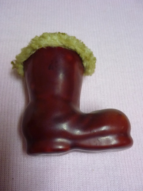 Bakelitová bota — foto 1