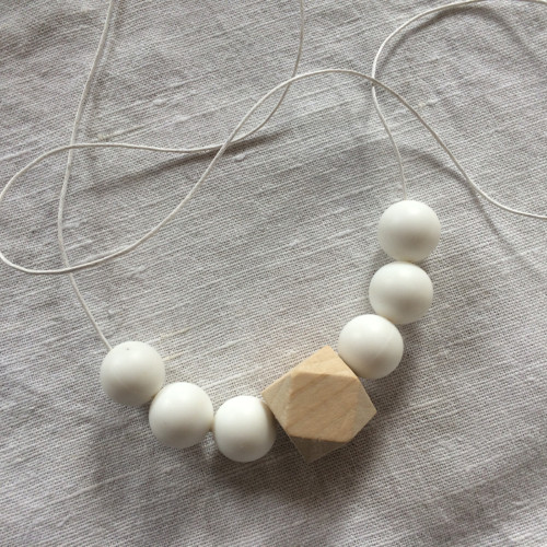 Kousací Korále - White / Natural — foto 1
