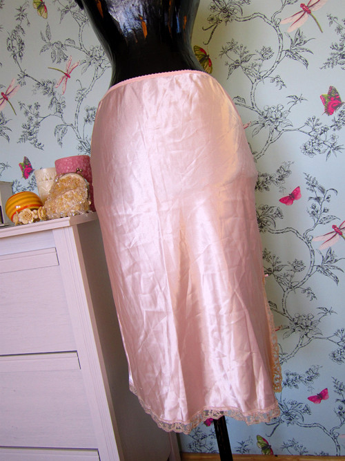 Spodnička powder pink — foto 1