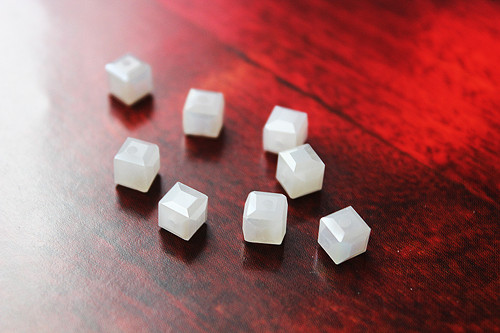 6ks - Skleněná broušená krychle - 5 mm — foto 1