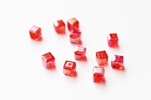 6ks - Skleněná broušená krychle - 5 mm — foto 1