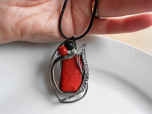 " red " — foto 1