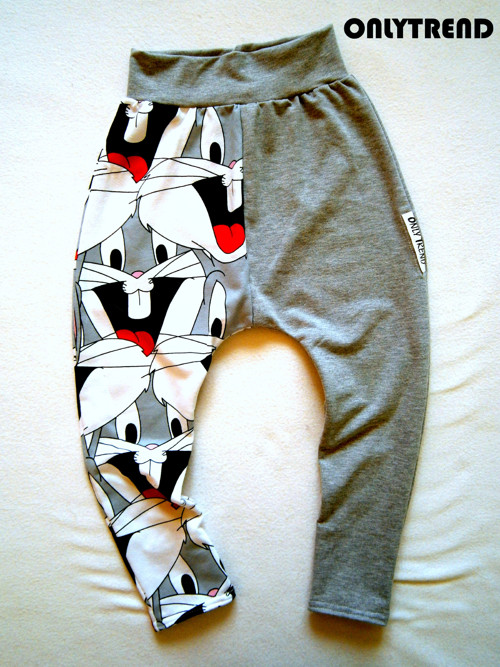 Dětské tepláky Bugs Bunny — foto 1