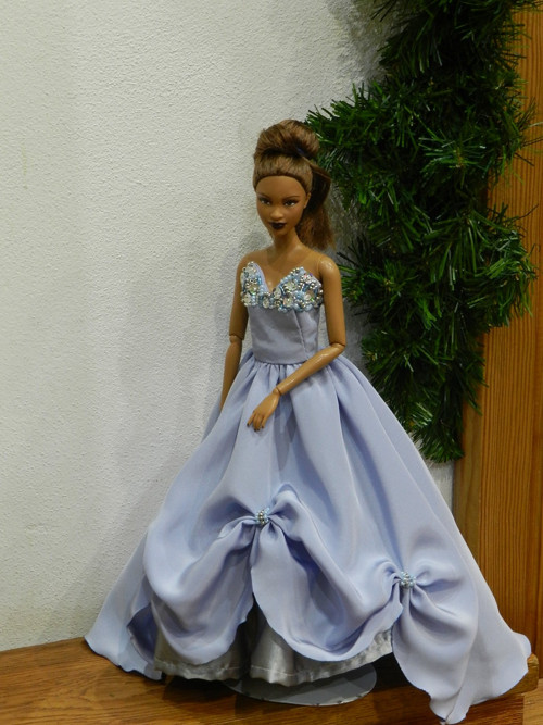 Šatičky pro Barbie — foto 1