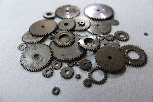 Ozubená kolečka 21..vintage materiál pro steampunk — foto 1