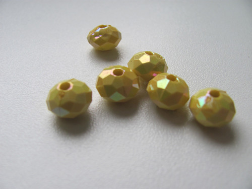 Akrylový korálek ve tvaru disku 10 mm - 10 ks