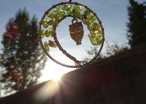 Zelený strom se sovičkou (olivíny) — foto 1