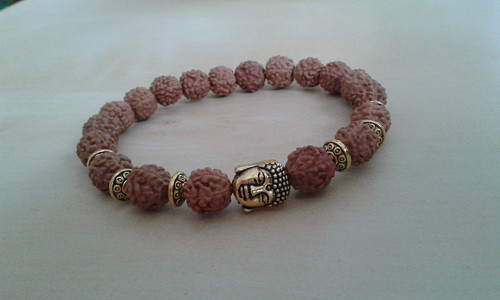Náramek Rudraksha + Buddha zlatý