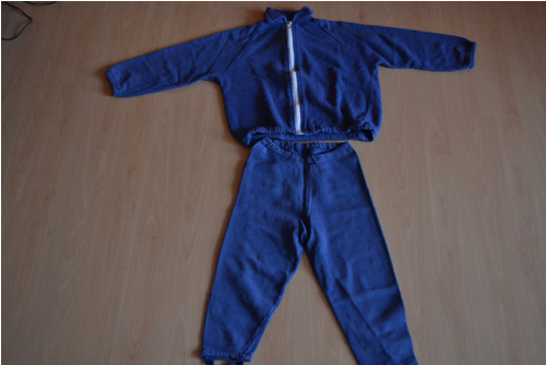 Dětská tepláková souprava - vel.100cm — foto 1