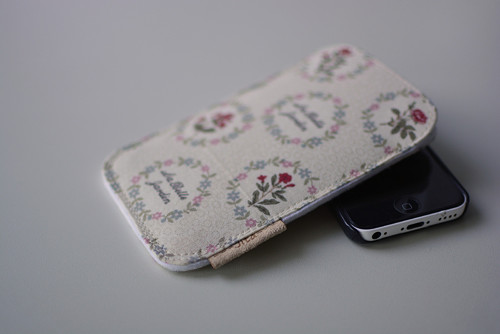 Pouzdro na mobil — foto 1