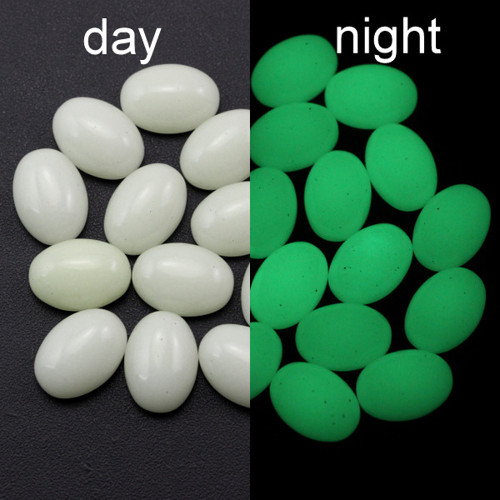 Kabošon Fluorescentní 18 x 13 mm
