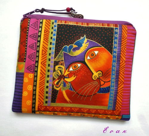Kočka Linda - taštička desing Laurel Burch — foto 1