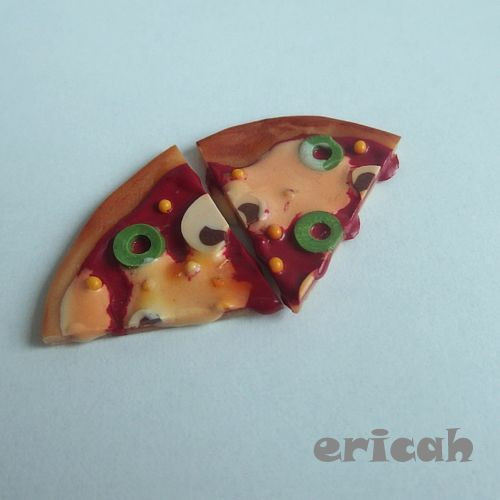 Pizza 3 (2 ks) — foto 1