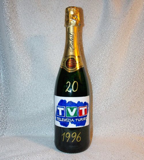 Darčeková fľaša K 20. výročiu TVT