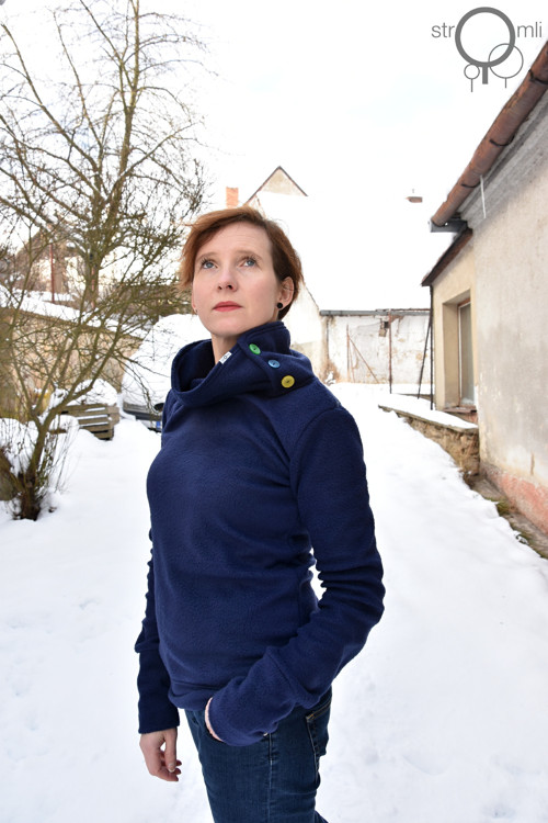 Modrá fleecová mikina s knoflíčky, vel. M — foto 1