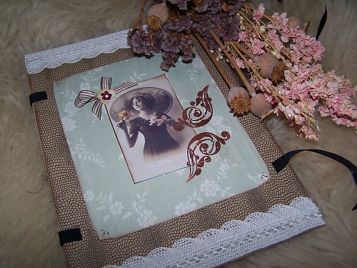 VINTAGE kartonové desky — foto 1