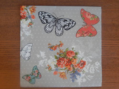 Ubrousek na decoupage - motýli na šedém podkladu