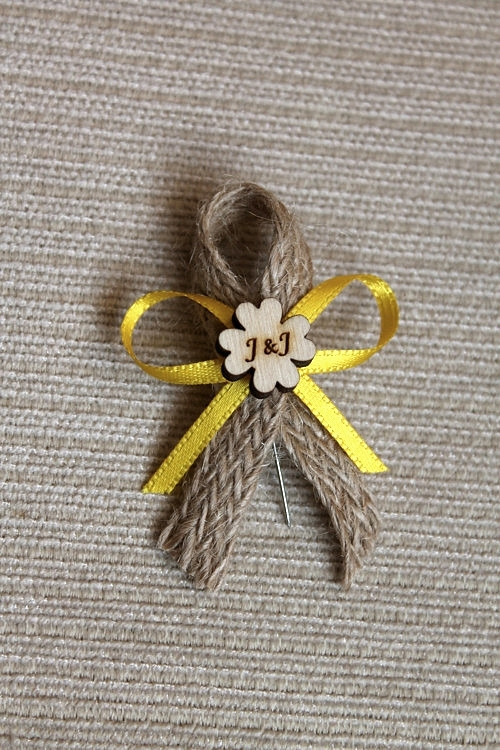 Jutový vývazek s monogramy