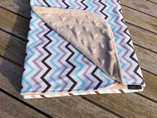 Mimi deka - designový chevron a minky — foto 1