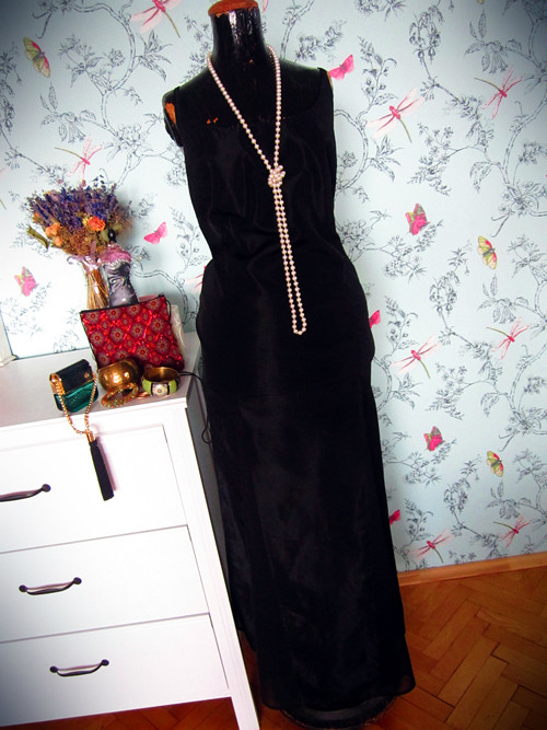 Long black dress — foto 1