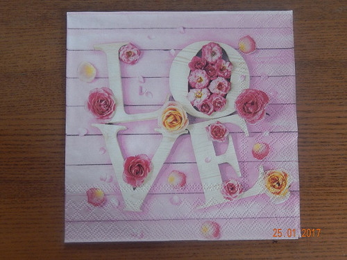 Ubrousek na decoupage - láska v růžovém