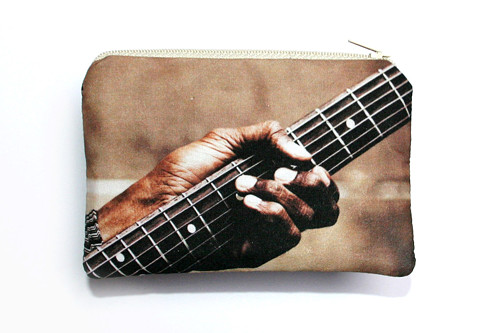 Černá ruka hraje blues (MINI kapsička) — foto 1