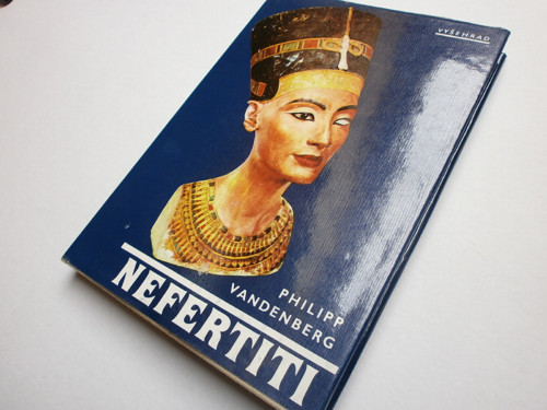 Philipp Vandenberg - Nefertiti — foto 1