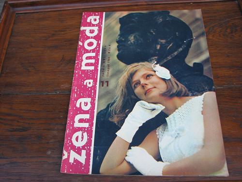 Časopis Žena a móda, číslo 11/1964