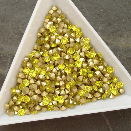 Skleněné šatony cca 2,9-3,0 mm - žluté - 10 ks