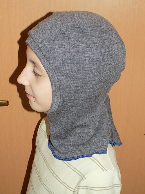 Merino kuklička - šedá — foto 1